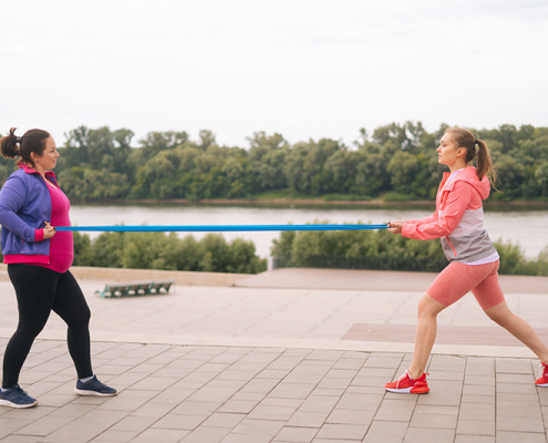 vrouw traint gewrichten